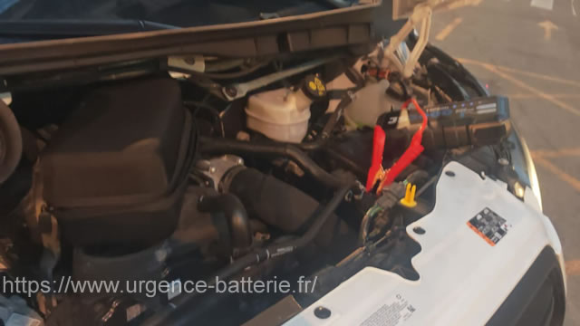 urgence batterie : dépannage batterie voiture Paris et IDF à domicile